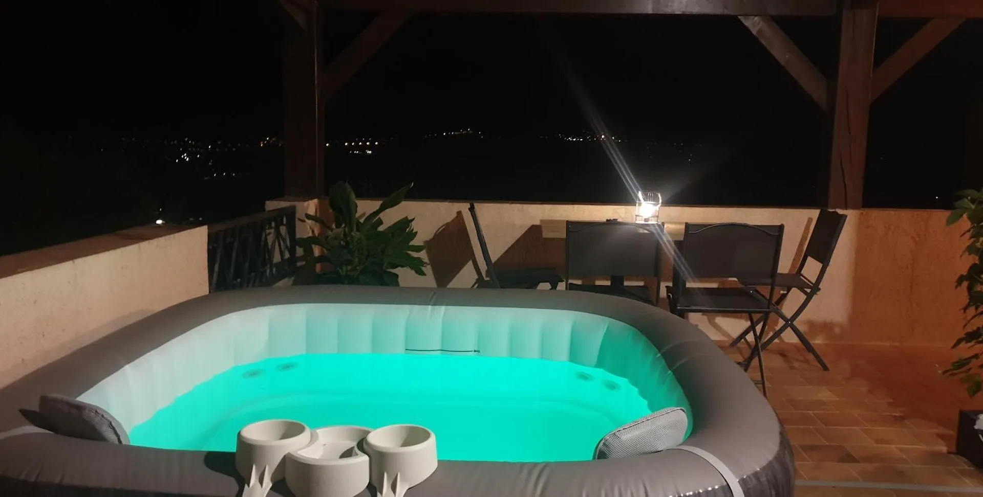 Apartment La Melenzanice Castagniers